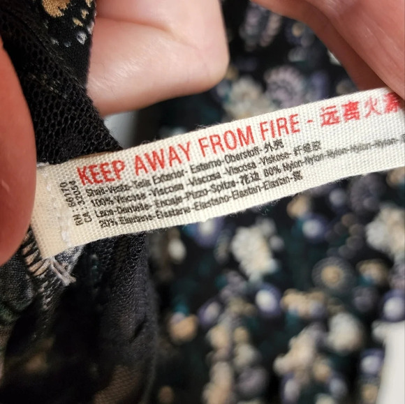 Intimately Free People boho flare sleeve bodysuit. Size Small - Picture 17 of 17